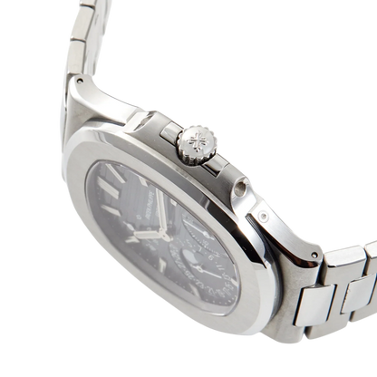 Nautilus 40mm 5712/1A-001 Moon Phase Power Reserve Stainless Steel Blue Dial